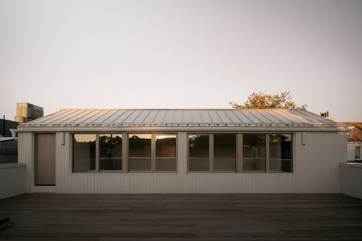 Junction Semi House / StudioAC - Exterior Photography, Wood