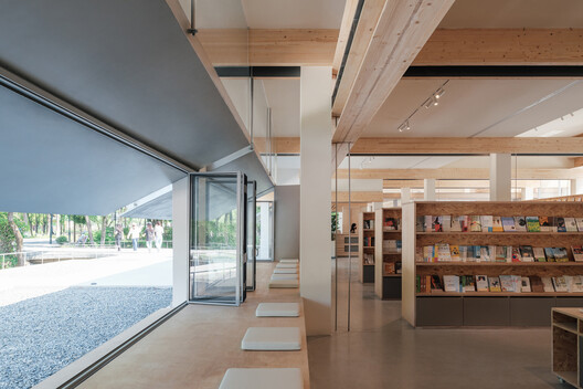 西溪·果麦书店 / 紋建筑 - 室内图