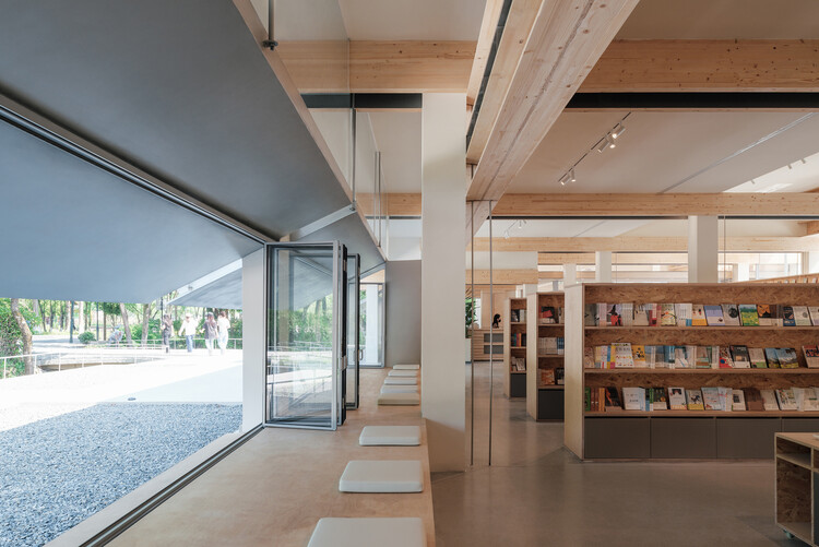 西溪·果麦书店 / 紋建筑 - 室内图