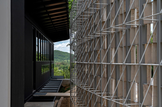 Acampamento Khanong Phra / PHTAA Living Design - Imagem 24 de 50