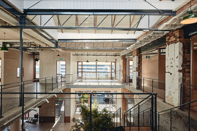 Co-working Sanders Place / NMBW Architecture Studio - Imagem 6 de 17
