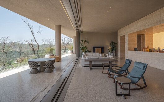 CASCADIA Golf Club / STRX Architects - Interior Photography, Dining room, Wood, Chair, Column