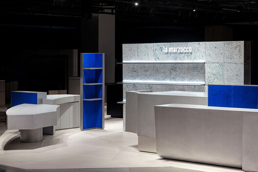  Lamarzocco Shinsegae Dept. Gangnam Store  / RVMN - Interior Photography