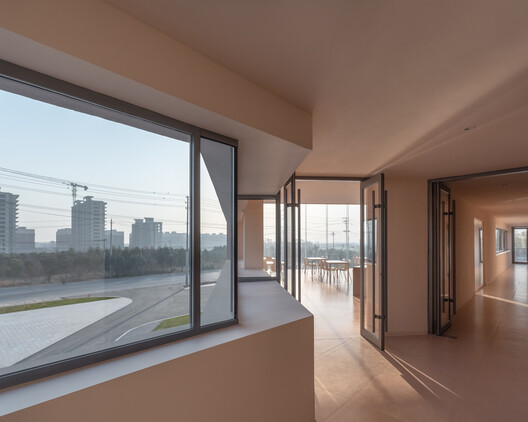 Centro Comunitario y de Servicios Turísticos de la Aldea Xue / Studio 10 - Fotografía interior