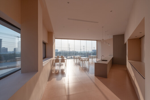 Centro Comunitario y de Servicios Turísticos de la Aldea Xue / Studio 10 - Imagen 5 de 38