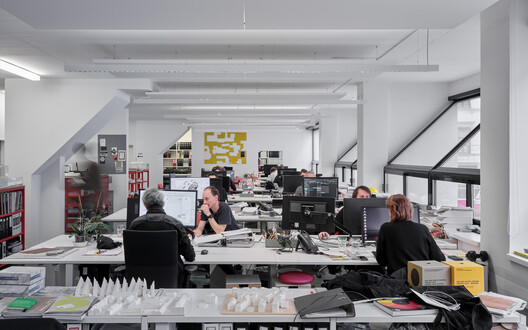 Architectural Authorship in the Age of the Collective Practices Architectural Authorship in the Age of the Collective Practices - Image 16 of 28