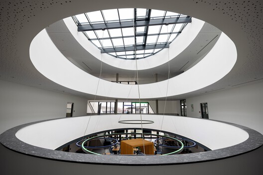 Composing with Light: Atmospheres and Strategies at the Kompetenzzentrum Breisgau