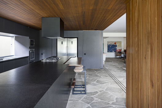 Ostra House / STUDIO PIPPA - Interior Photography, Kitchen, Wood, Countertop, Chair