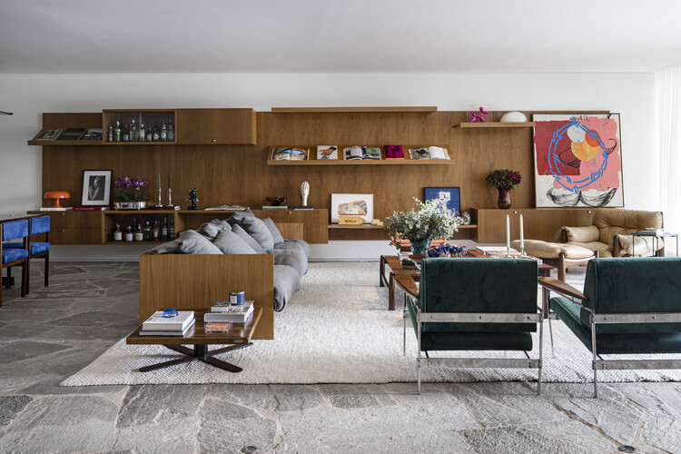 Casa Ostra / STUDIO PIPPA - Fotografia de Interiores, Sofá, Madeira, Mesa, Cadeira