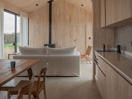 Casa en Villa Paranacito / Martina Lew Casa en Villa Paranacito / Martina Lew - Fotografía interior, Cocina, Madera