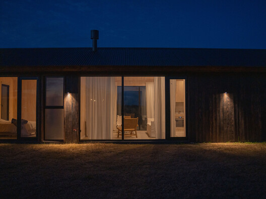 Casa en Villa Paranacito / Martina Lew Casa en Villa Paranacito / Martina Lew - Fotografía exterior