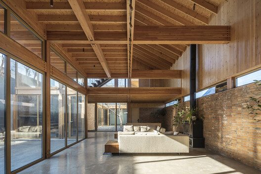 Timber Tectonics: 10 Projects Rethinking Wood Construction in Contemporary China - Image 7 of 47