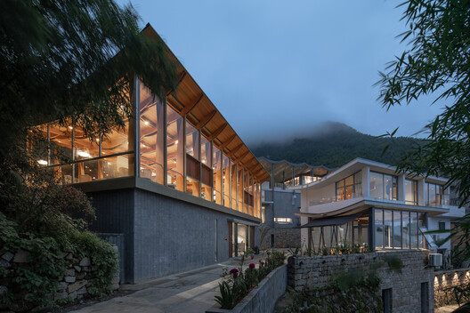 Timber Tectonics: 10 Projects Rethinking Wood Construction in Contemporary China - Image 36 of 47