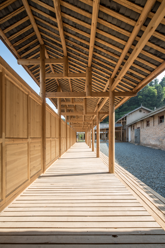 画廊 木材结构营造术:当代中国重新思考木构建筑的 10 个项目 - 24
