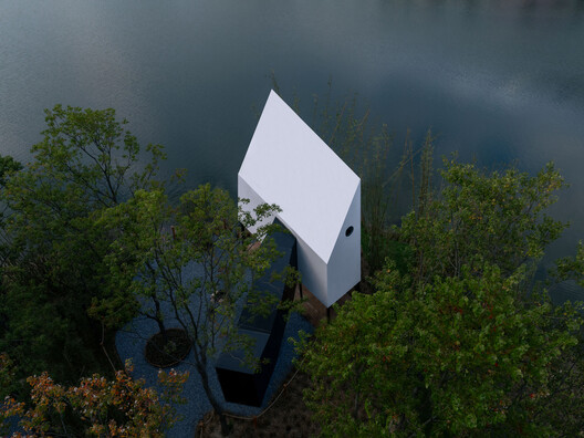 Timber Tectonics: 10 Projects Rethinking Wood Construction in Contemporary China - Image 21 of 47