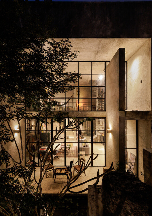 Estudio "El Tigre" / Lessmore Group Estudio "El Tigre" / Lessmore Group - Fotografía exterior