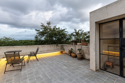 Estudio "El Tigre" / Lessmore Group Estudio "El Tigre" / Lessmore Group - Fotografía exterior, Concreto