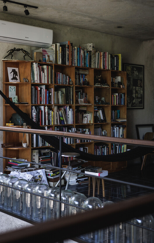 Estudio "El Tigre" / Lessmore Group Estudio "El Tigre" / Lessmore Group - Fotografía interior, Armarios, Estanterías, Iluminación, Sillas