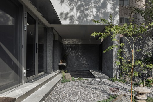 ITCH atelier / Atelier ITCH - Image 9 of 41