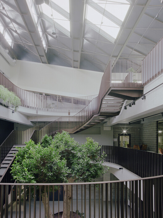 Planta de Producción de Vino Monte Rossa/ aa-ls luigi serboli architetti - Imagen 4 de 14