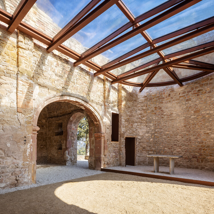 Restauración de la Iglesia de Sant Esteve / Santamaría Arquitectes - Imagen 8 de 20