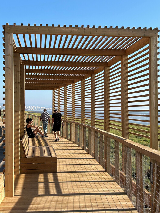 Loures Riverfront / Topiaris Landscape Architecture - Interior Photography, Wood, Deck, Handrail