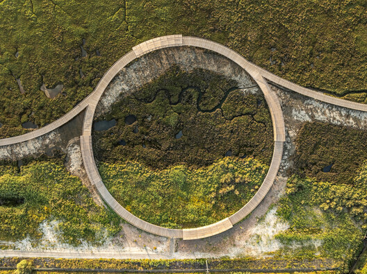 Loures Riverfront / Topiaris Landscape Architecture - Image 3 of 33