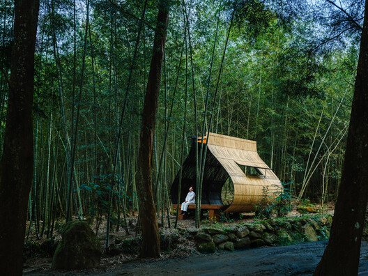 Plan de Cabaña de Bambú: Bolita de Arroz Glutinoso/ Cheng Tsung FENG Design Studio - Fotografía exterior, Madera, Bosque