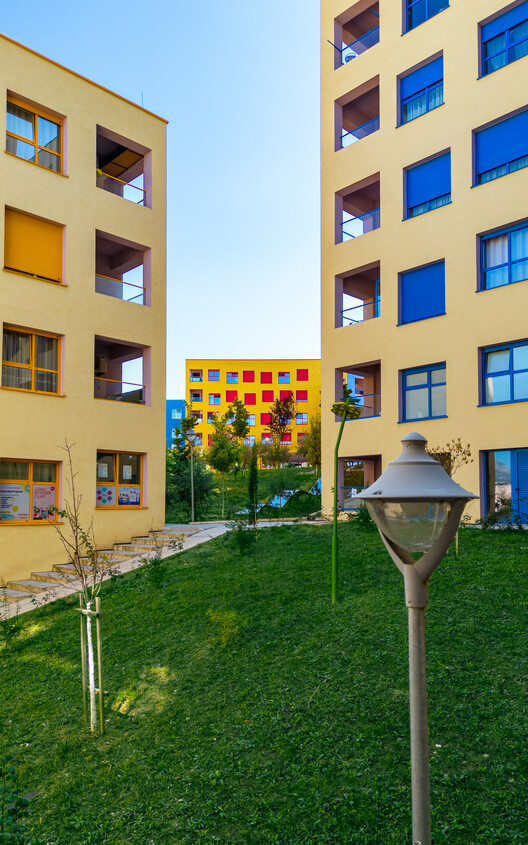 Mangalem 21 / OMA + Kontakt.Ltd - Exterior Photography