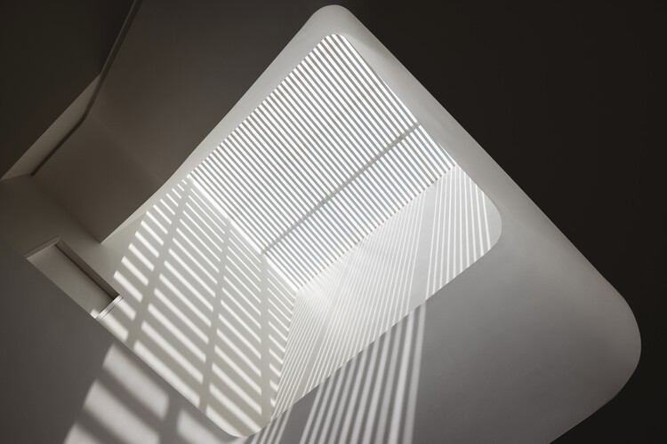 Casa da Luz Dançante / Freight Architects - Imagem 4 de 23