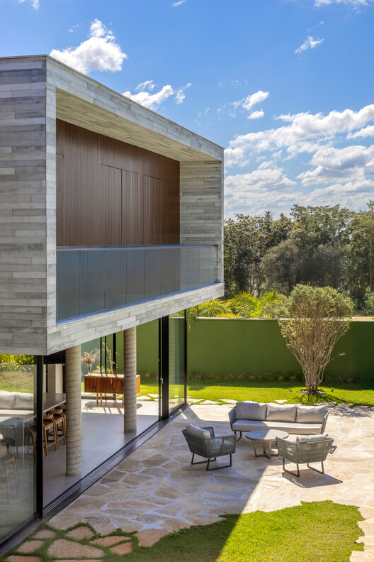 Dione House / STUDIO ANDRE LENZA - Image 16 of 31