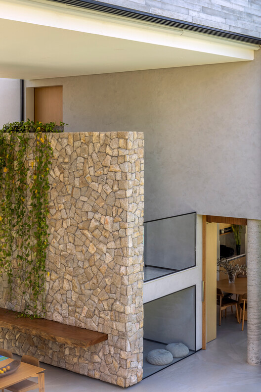 Dione House / STUDIO ANDRE LENZA - Interior Photography, Concrete