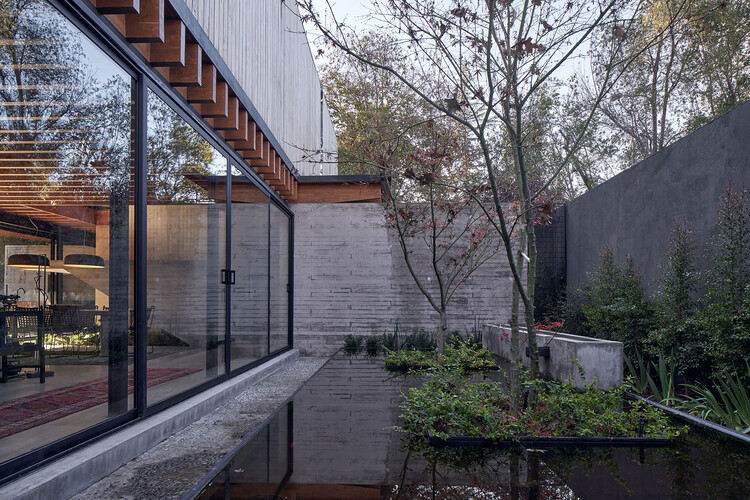 Casa La Chupalla / Juan Carlos Sabbagh Arquitectos - Imagen 2 de 24
