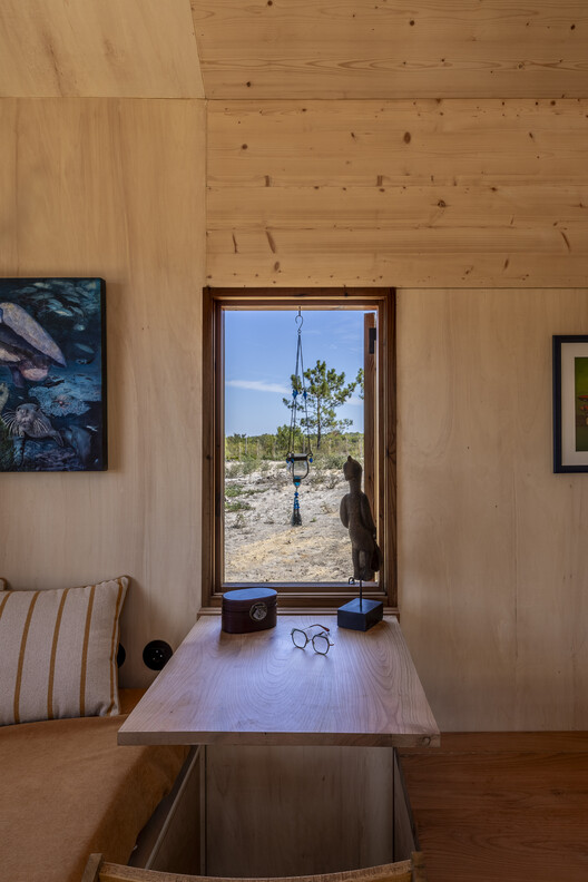Morena TOW / Madeiguincho Morena TOW / Madeiguincho - Fotografia de Interiores, Madeira