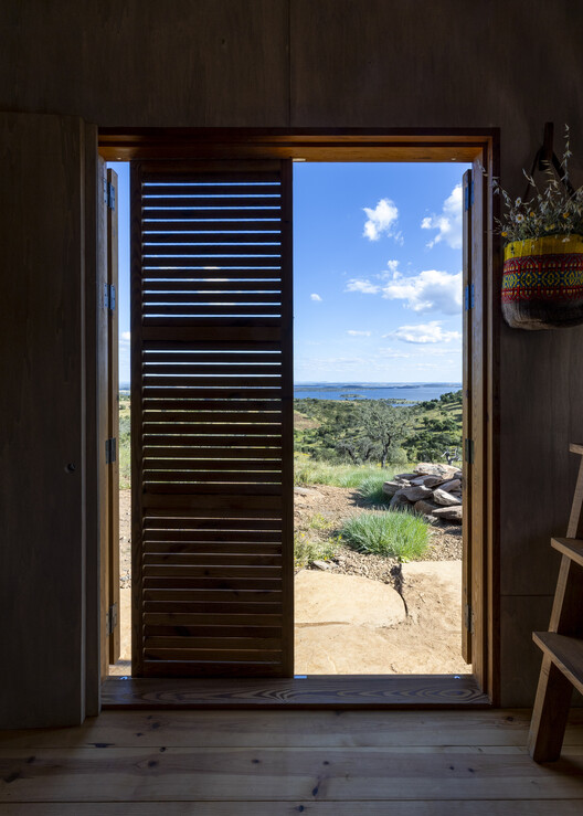 Barca TOW / Madeiguincho - Fotografia de Interiores, Madeira