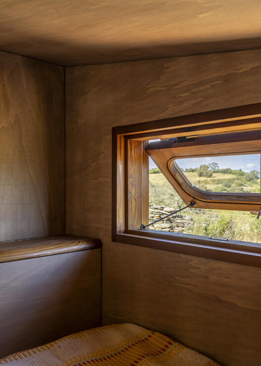 Barca TOW / Madeiguincho - Fotografia de Interiores, Madeira