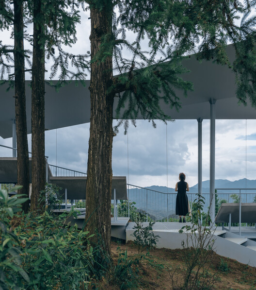 惠州南昆山，半山云海驿站 / 青微舍+李怒 - 建筑图