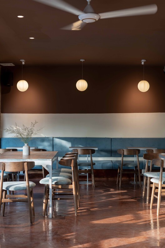 HỚP Cafe / HÔM ARCHITECTS - Interior Photography, Dining room, Chair