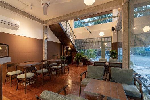 HỚP Cafe / HÔM ARCHITECTS - Interior Photography, Dining room, Chair