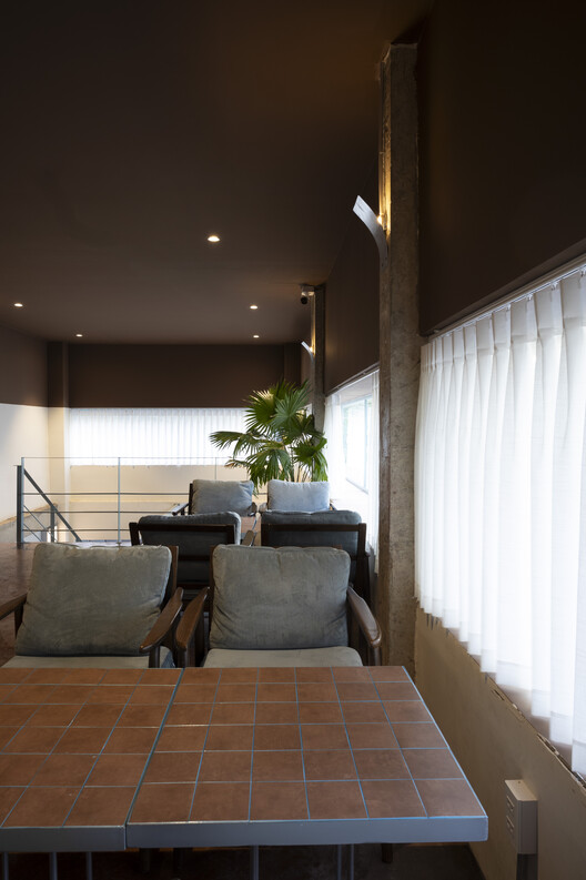 HỚP Cafe / HÔM ARCHITECTS - Interior Photography, Living Room, Wood, Lighting, Glass, Chair