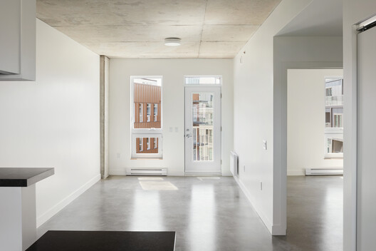 Intergenerational Housing Coop Milieu de l’Île / Pivot coopérative d'architecture - Interior Photography, Wood, Door