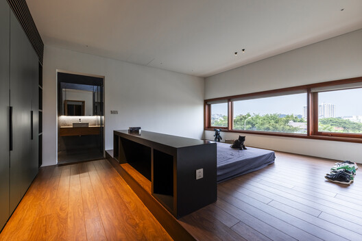 Gentle House / 23o5Studio - Interior Photography, Kitchen, Wood, Lighting, Glass