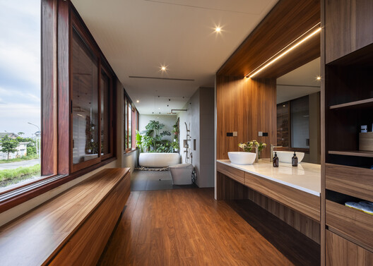 Gentle House / 23o5Studio - Interior Photography, Bathroom, Wood, Lighting, Glass