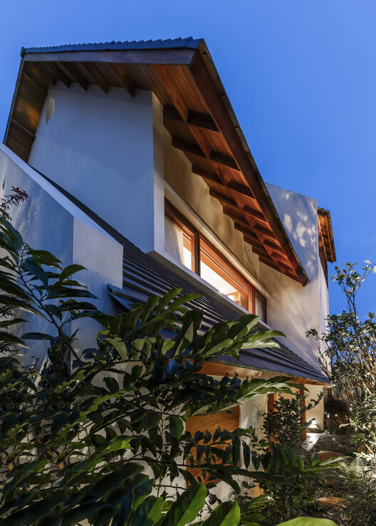 Gentle House / 23o5Studio - Exterior Photography, Wood, Balcony