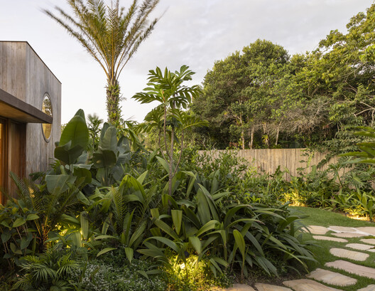 Ība House / Daniel Fromer - Image 21 of 23