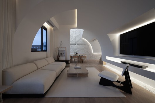 Ts Lunar Cavern Duplex Residence  / KHOA VU + TAA DESIGN - Interior Photography, Living Room, Sofa, Lighting, Chair
