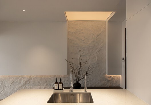 Ts Lunar Cavern Duplex Residence  / KHOA VU + TAA DESIGN - Interior Photography, Wood, Countertop