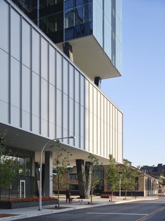 360 北格林办公大楼 / Gensler - 建筑图, 玻璃