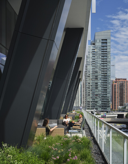 360 北格林办公大楼 / Gensler - 建筑图, 玻璃, 城市