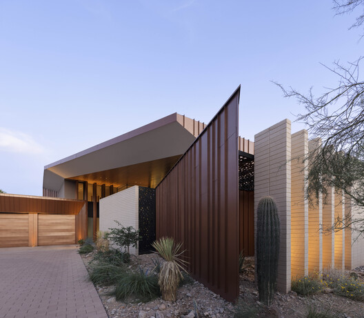 Desert Geode Residence / Kendle Design Collaborative - Exterior Photography, Wood